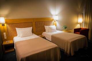 Отель Georg Ots Spa Hotel Курессааре Двухместный номер с 1 кроватью или 2 отдельными кроватями, без доступа в спа-центр-5